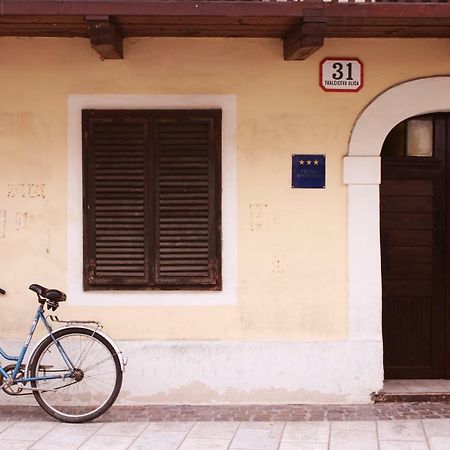 Studio Apartment Zagorka Tkalciceva Street Zagreb Exterior foto